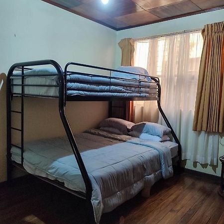 The Cozy Cactus House B&B Cartago Centro English Spoken Екстериор снимка