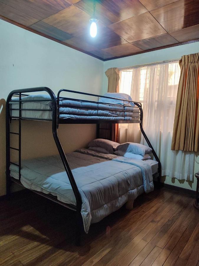 The Cozy Cactus House B&B Cartago Centro English Spoken Екстериор снимка